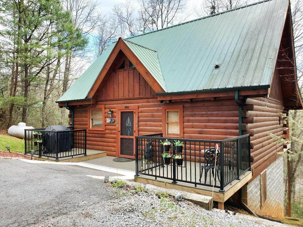2502 N School Hse Gap Rd - Photo 1