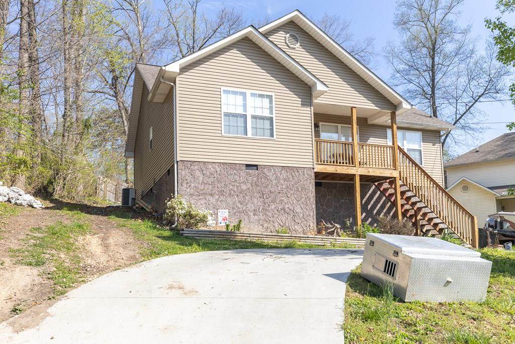 115 E Woodland Court - Photo 1