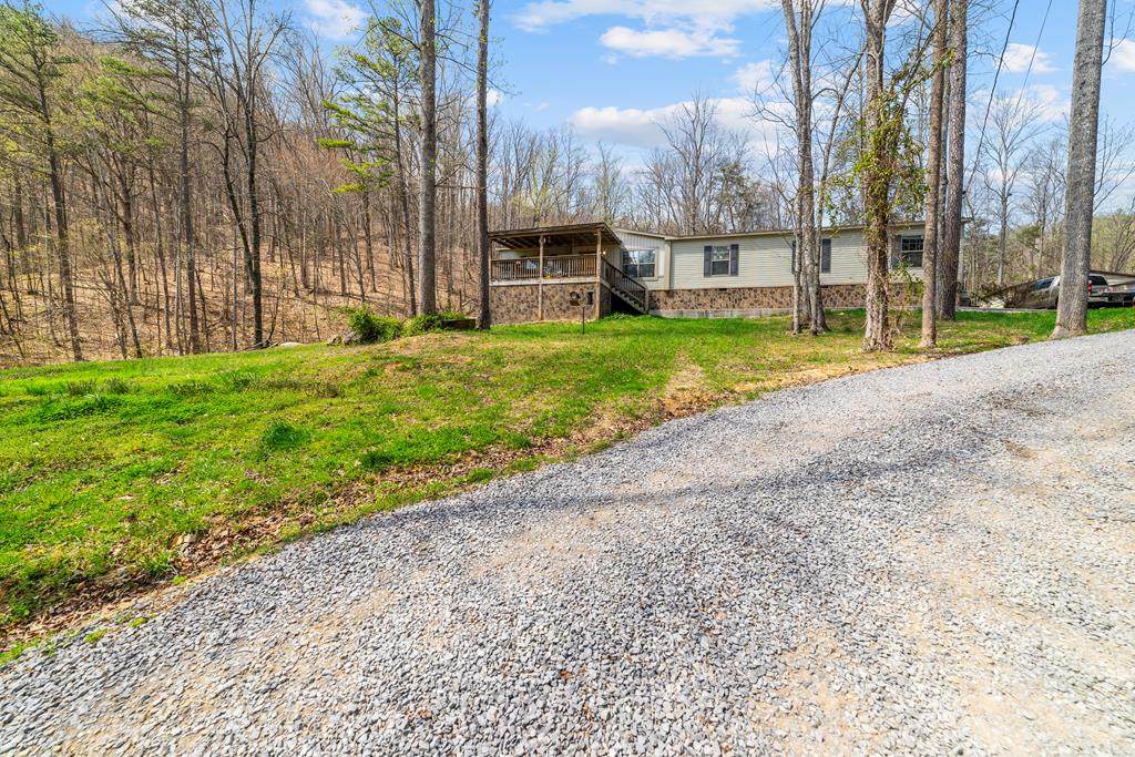 912 Ditney Way - Photo 1