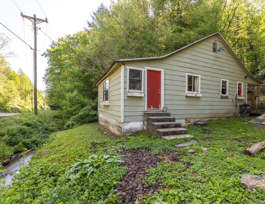 4138 Richardson Cove Rd - Photo 1