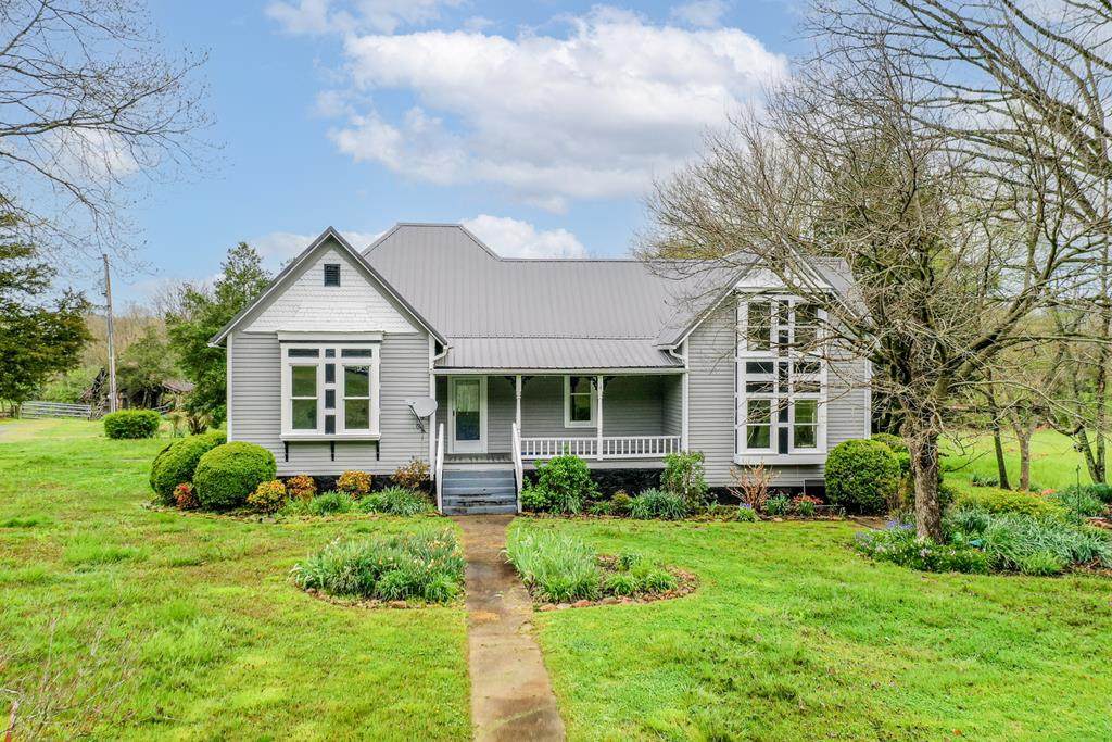 936 Thinwood Drive - Photo 1