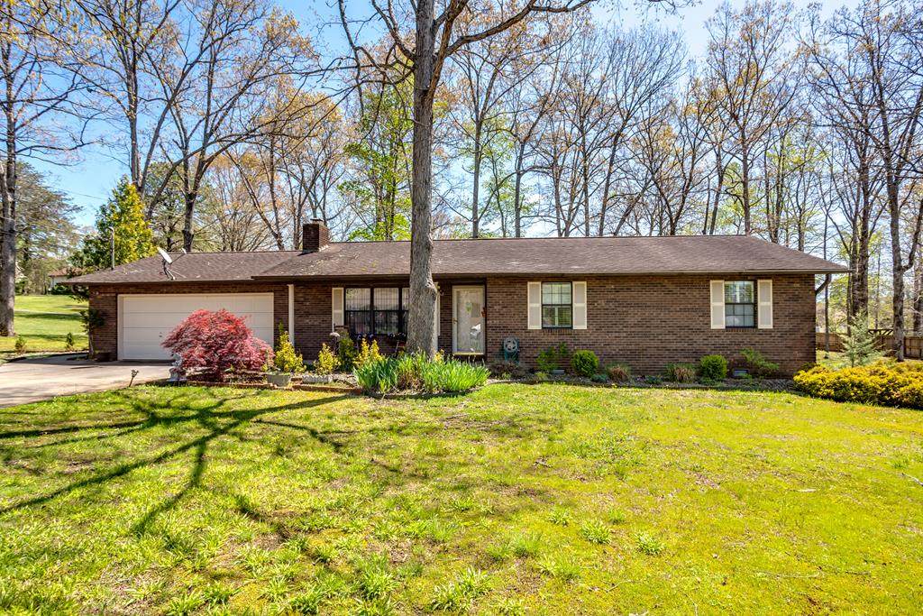 325 Poplar St - Photo 1
