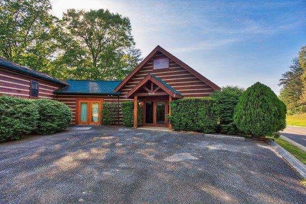170 Showplace Blvd - Photo 1