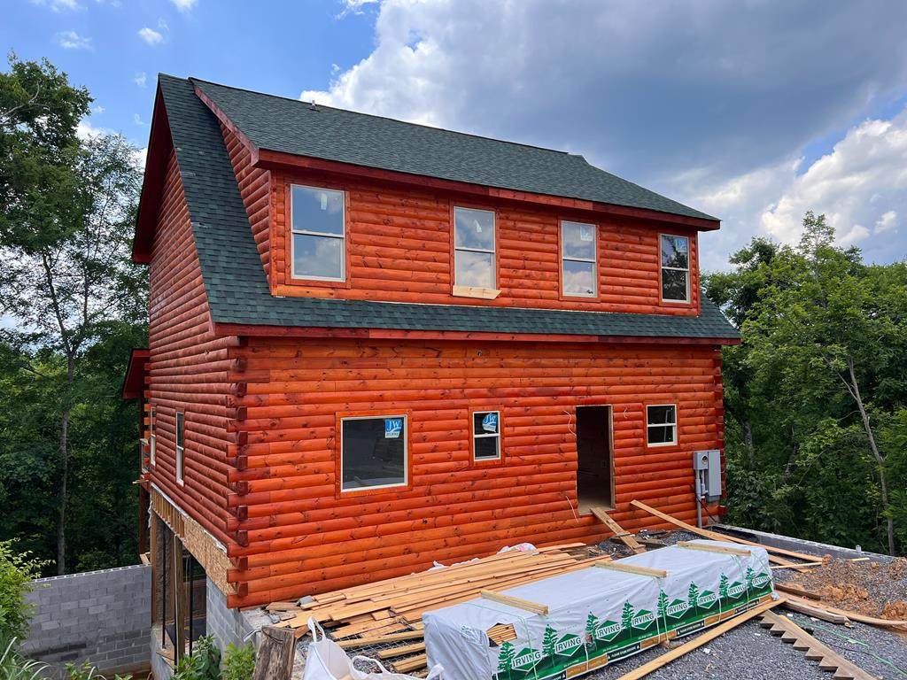 697 Stockton Dr - Photo 1