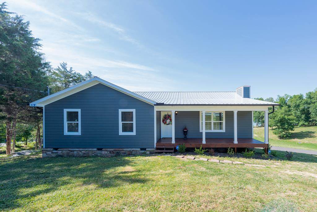 713 Driftwood Circle - Photo 1