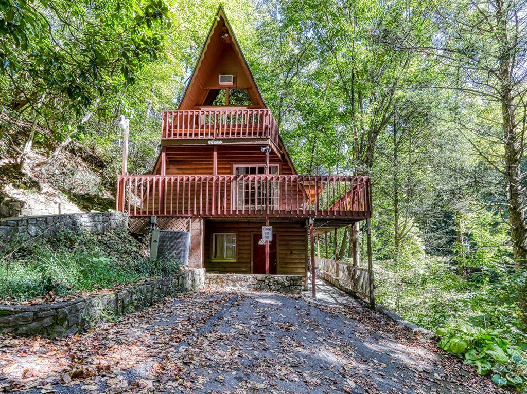1128 Ski Mountain Rd - Photo 1