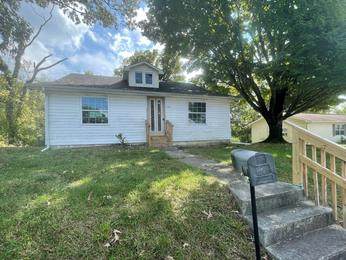 1224 Jefferson Ave - Photo 1