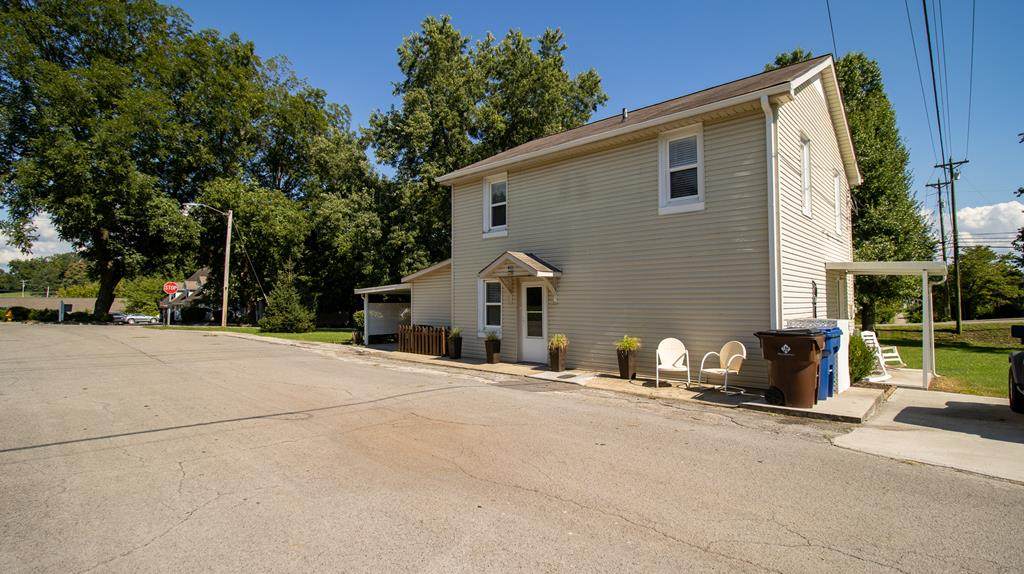 611 Catlett Street - Photo 1