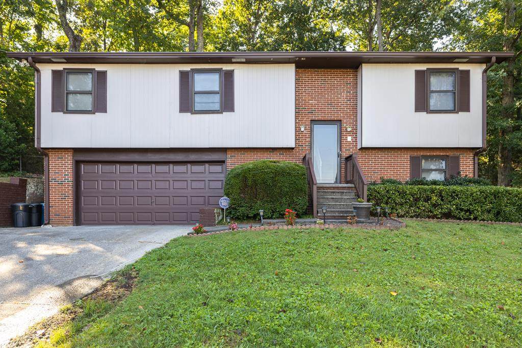 2220 Richwood Drive - Photo 1