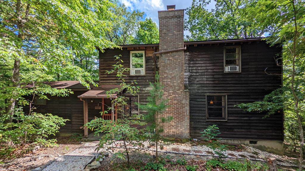 2749 East End Rd - Photo 1