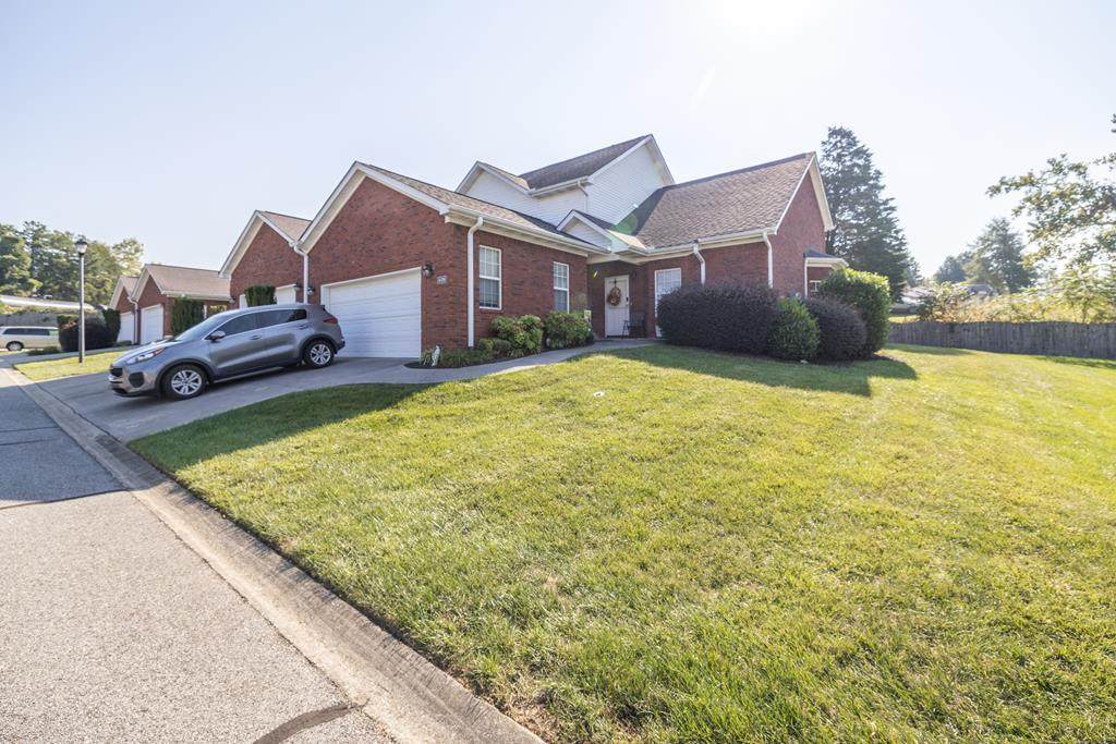 6328 Patel Way - Photo 1