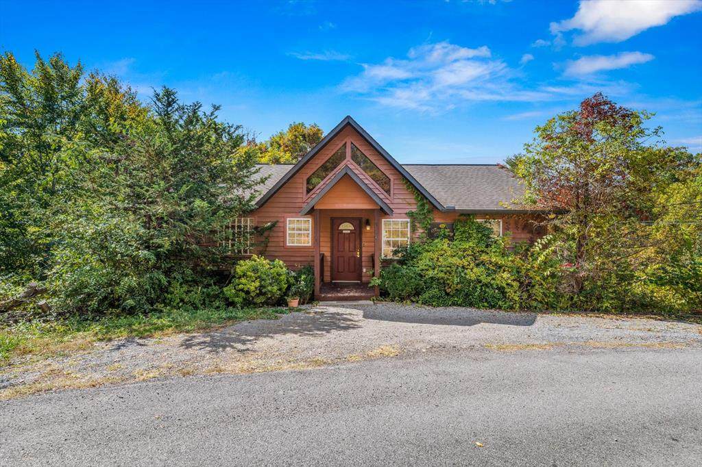 916 Hideaway Hills Cir - Photo 1