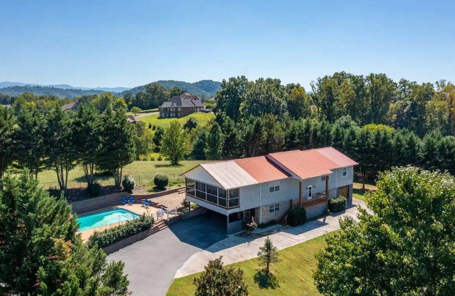 1340 Sunrise Dr - Photo 1