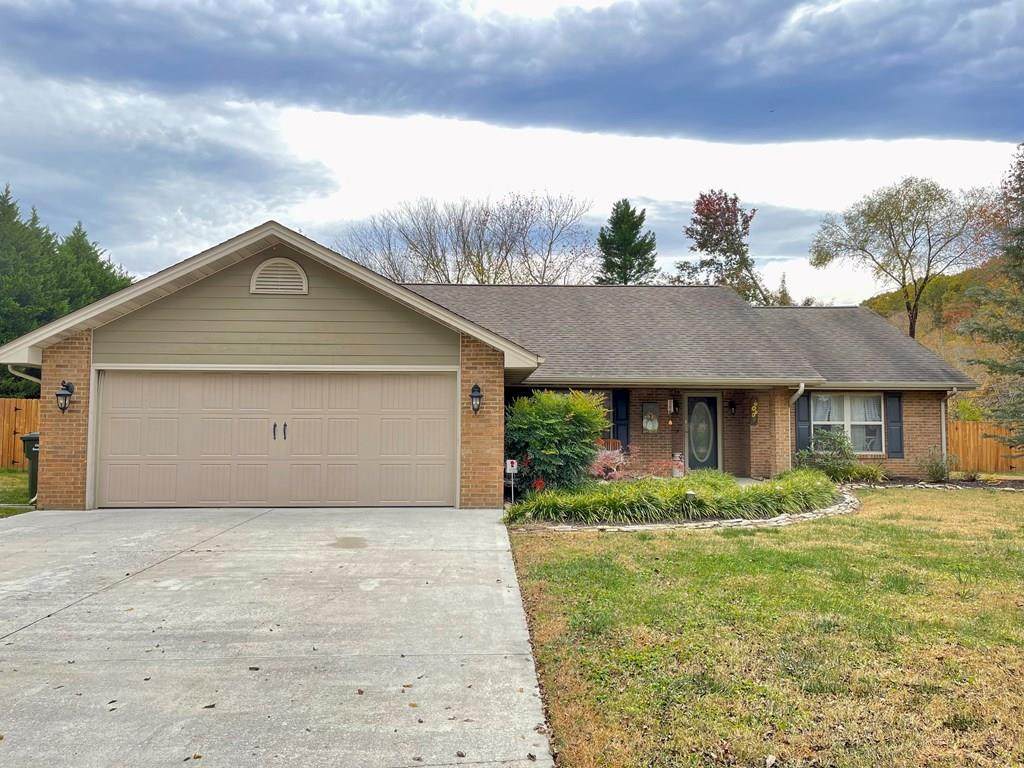 2166 Shaconage Trail - Photo 1