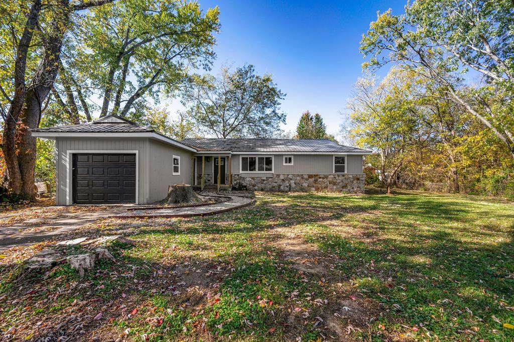 607 Hatcher Cir. - Photo 1