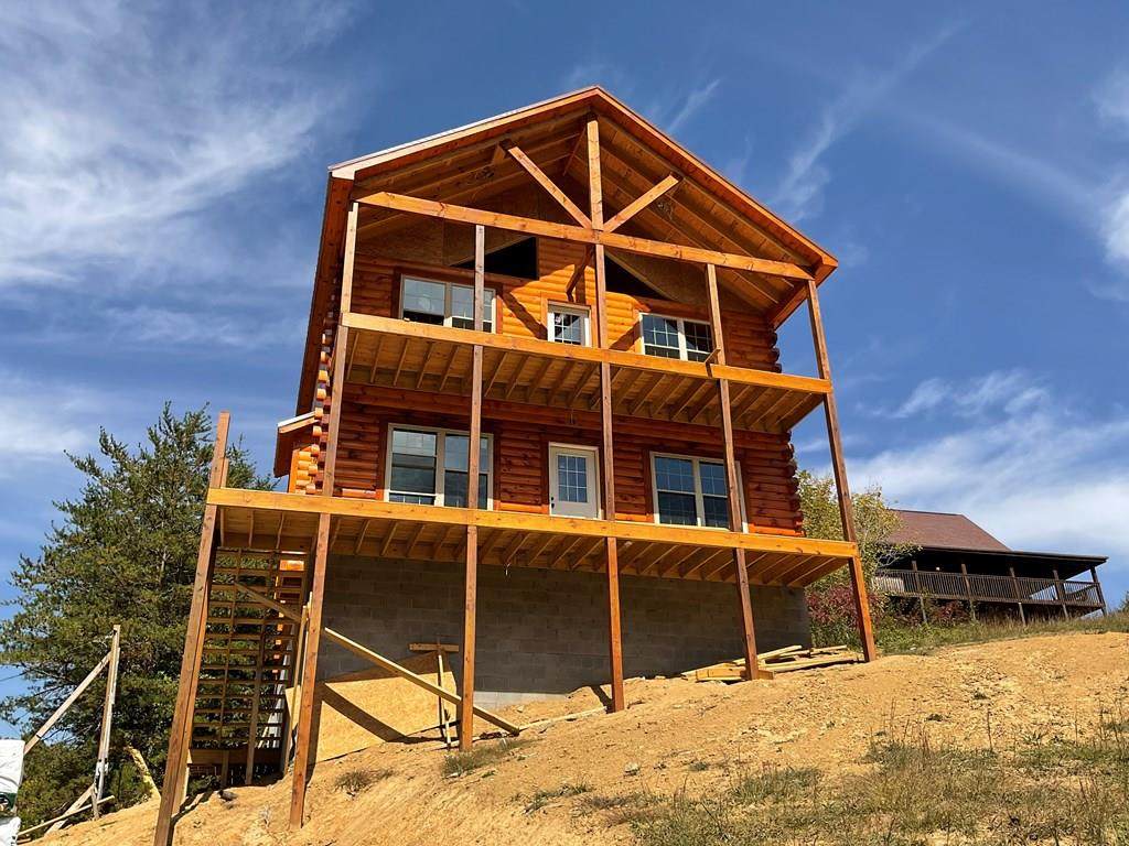 1424 Eagle Springs Rd - Photo 1
