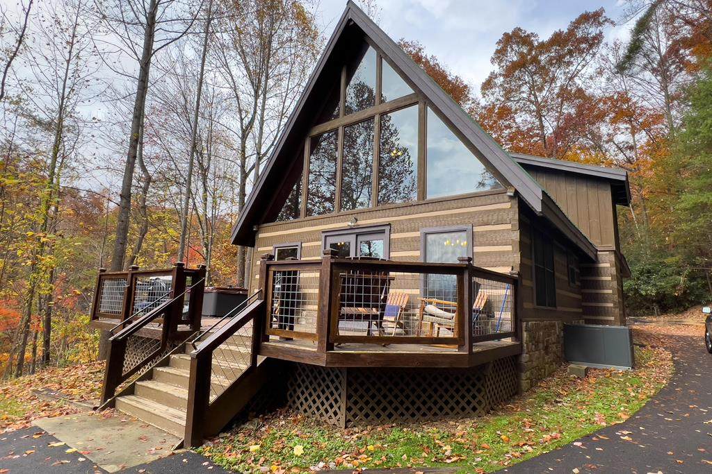 728 Hidden Valley Rd - Photo 1