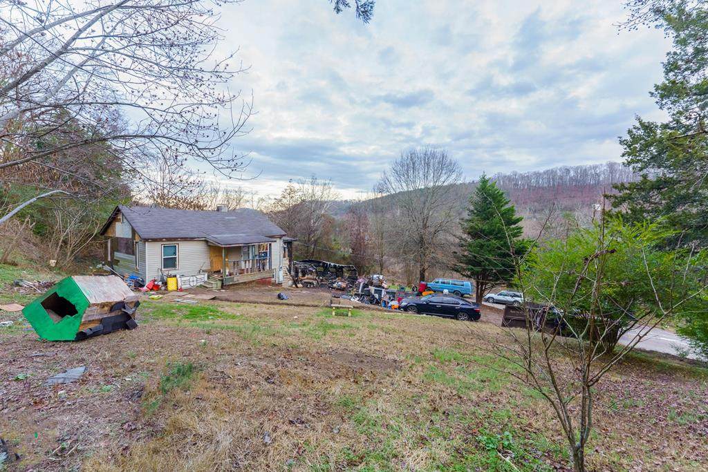 3901 Greenway Drive - Photo 1