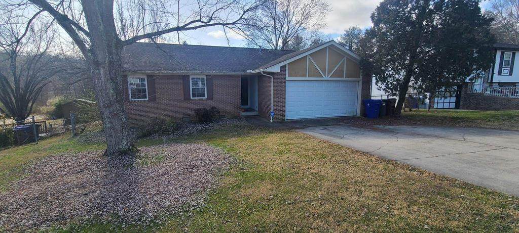 113 Tracy Lane - Photo 1