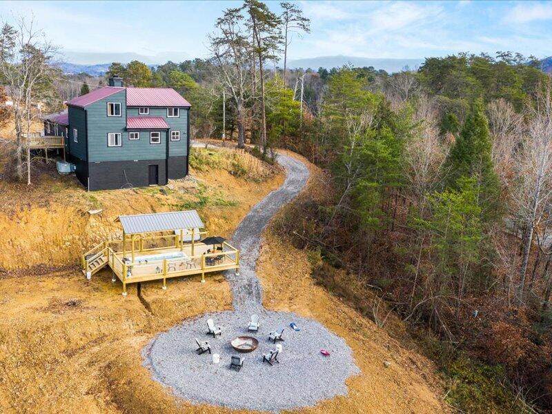 2851 Sequoia Road - Photo 1