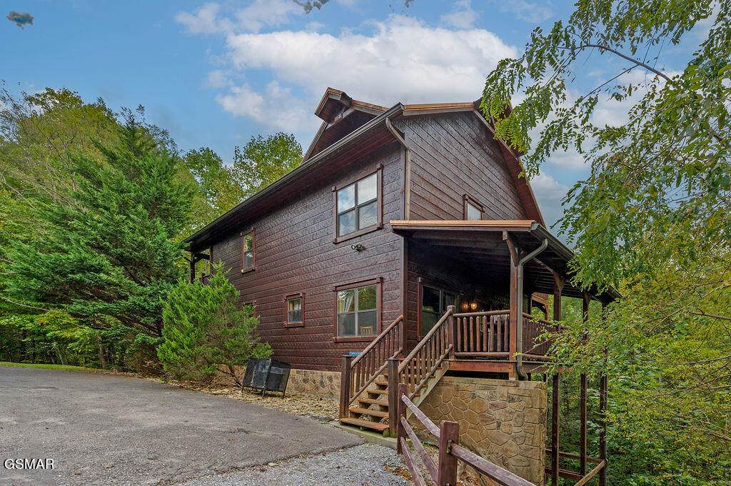 2205 Buck Tale Way - Photo 1