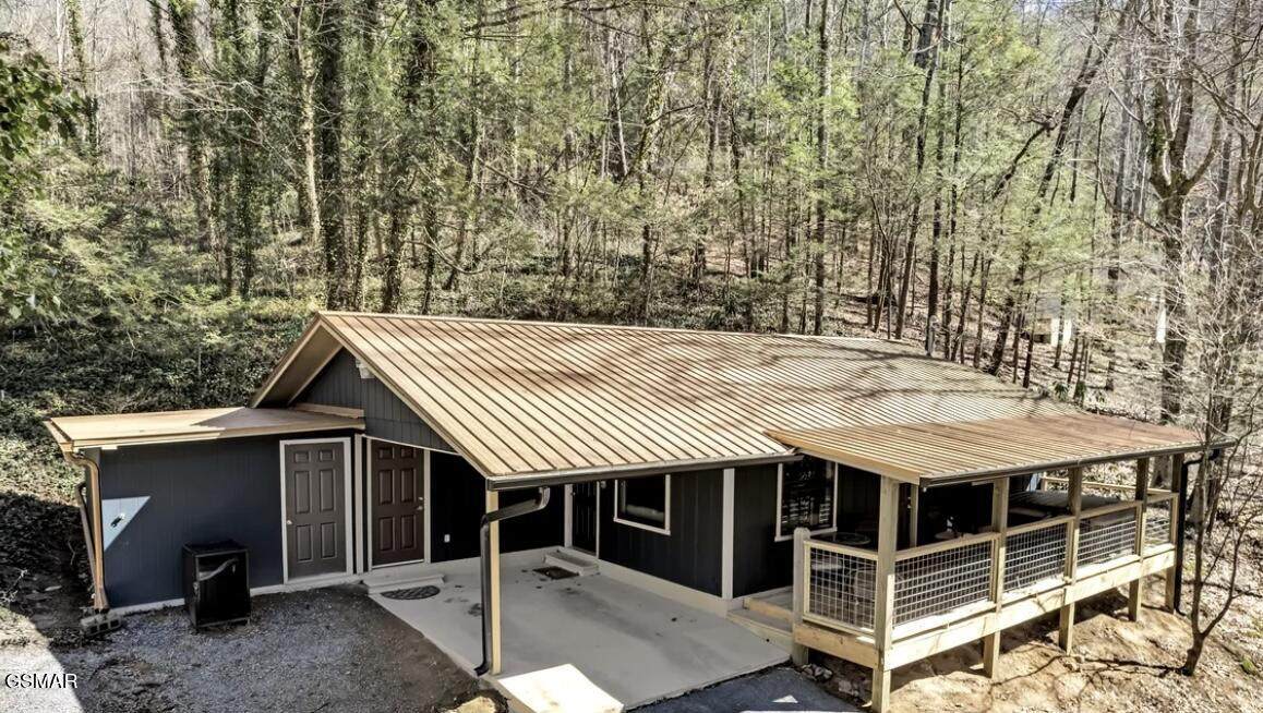 2220 Cove Creek Drive - Photo 1