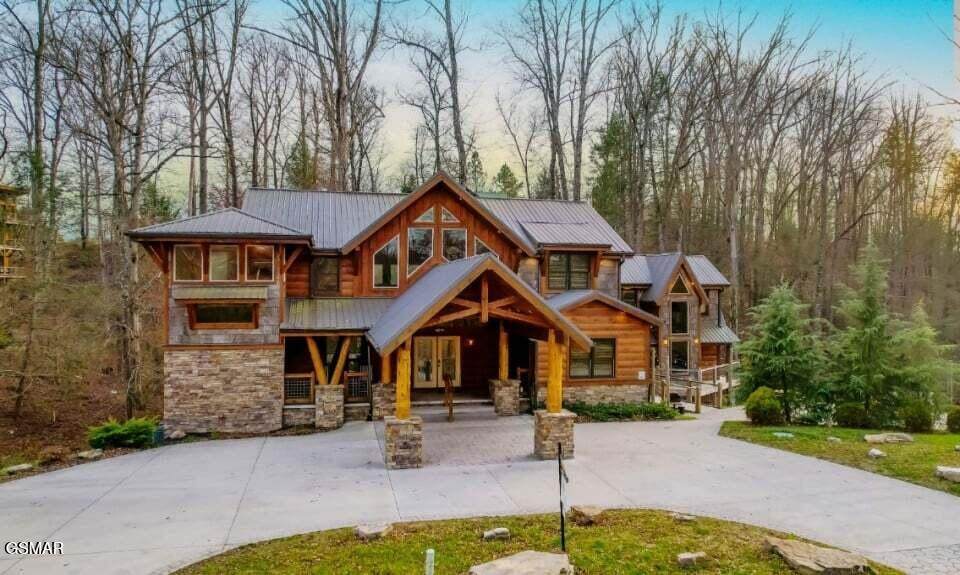 2716 Dayne Drive - Photo 1