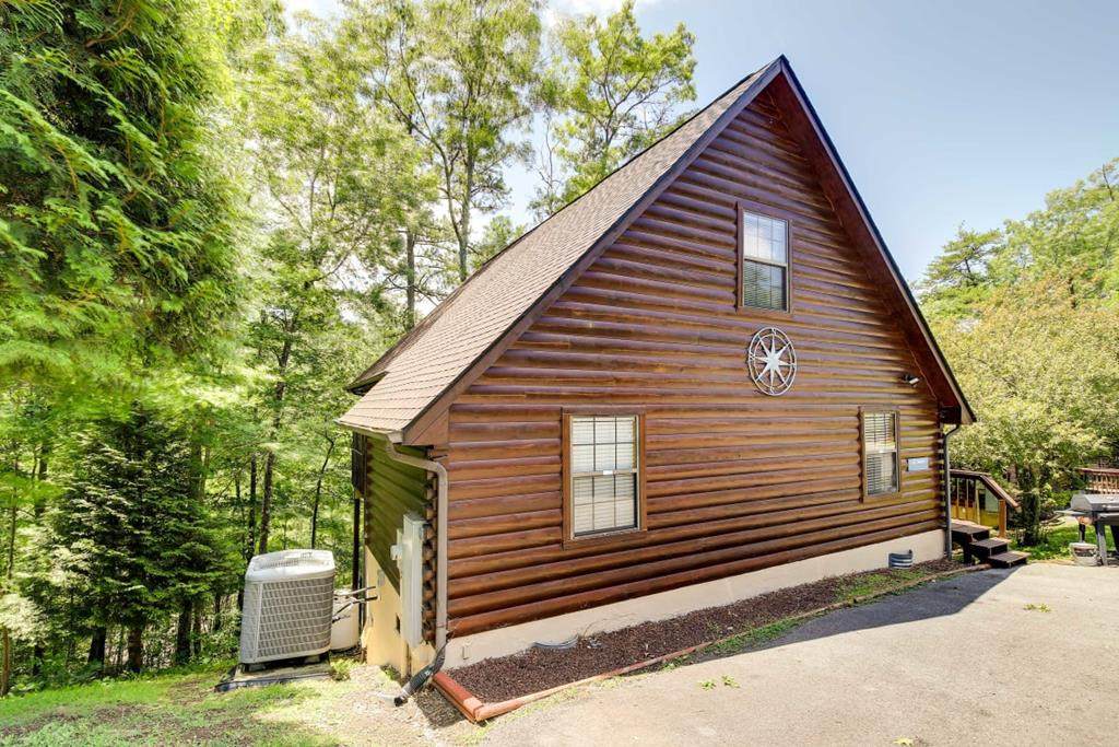 1656 Racoon Den Way - Photo 1