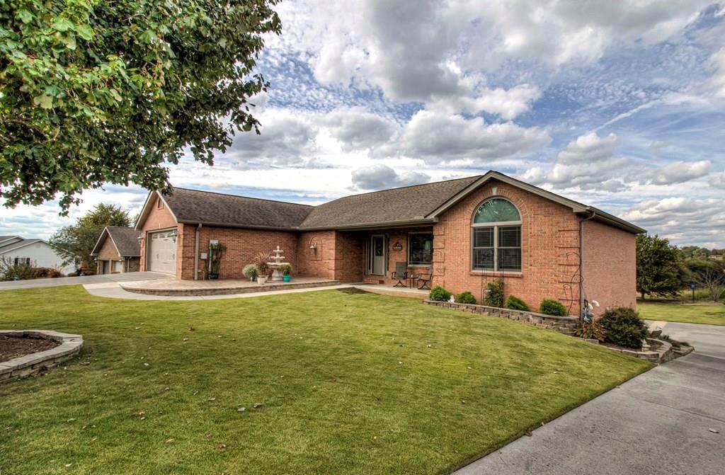 3090 Shaconage Trail - Photo 1