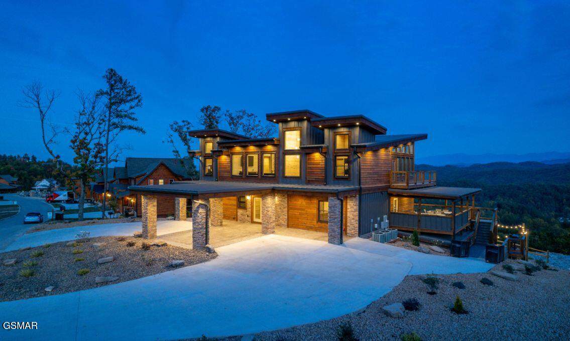 2328 Mimosa Drive - Photo 1