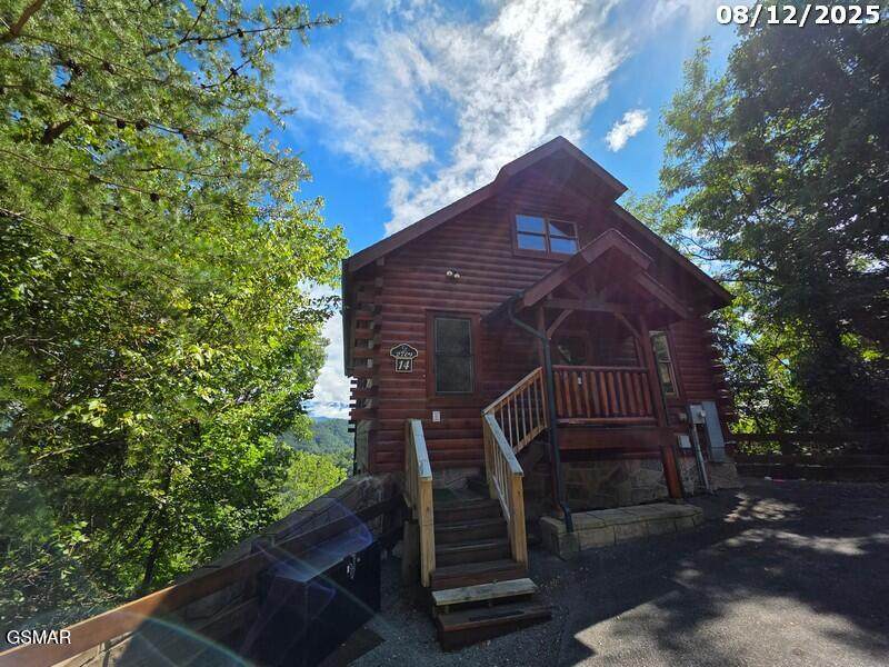 2709 Misty Blue Mountain Drive - Photo 1