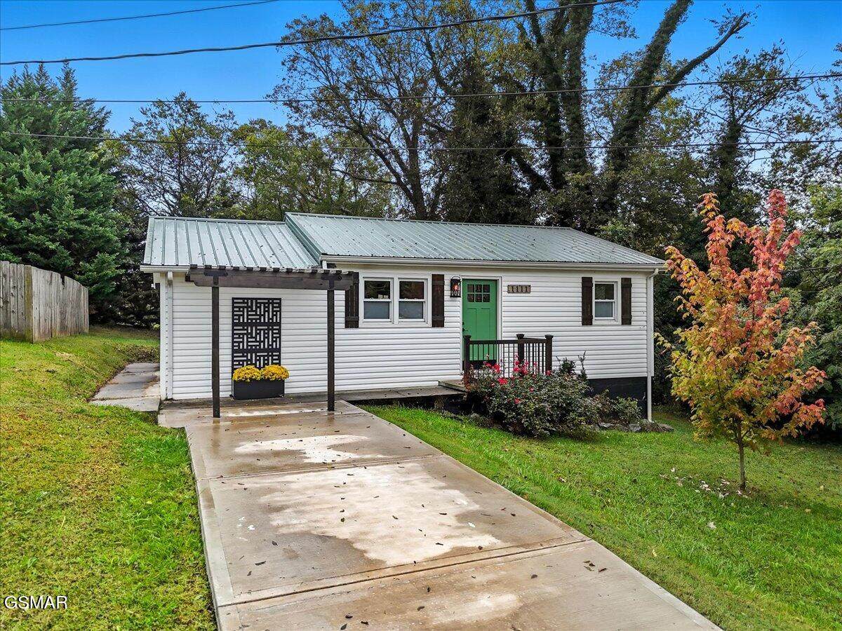 1111 Tinsley Lane - Photo 1