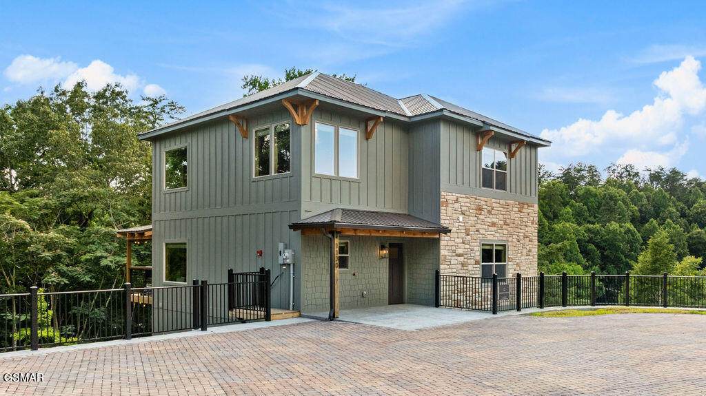 1130 Lee Cardwell Circle - Photo 1