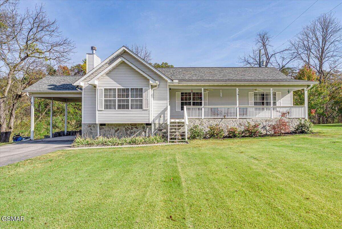 3333 Oma Lee Drive - Photo 1