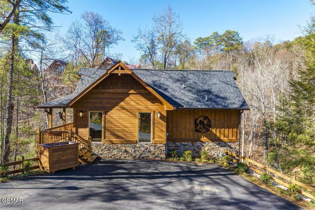 1110 Rocky Creek Way - Photo 1