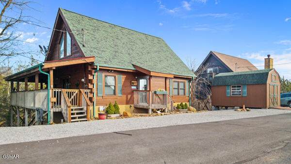 940 Buck Way - Photo 1