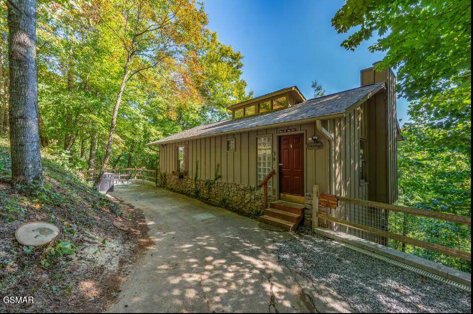 3607 Birdie Lane - Photo 1