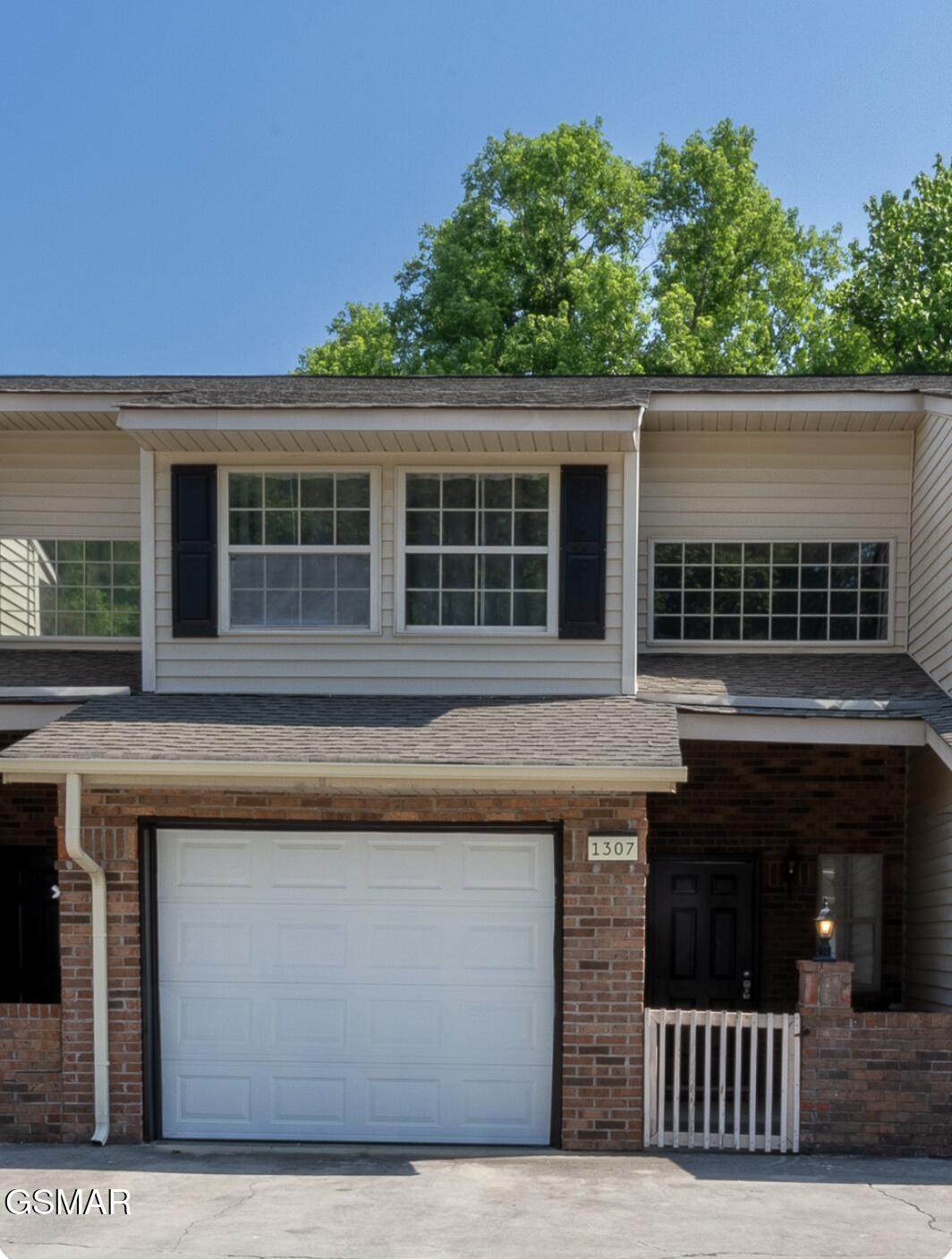 1307 Mountain Meadows Way - Photo 1