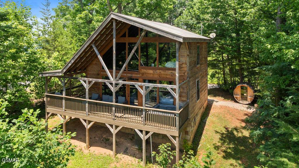 4225 Dollys Drive - Photo 1