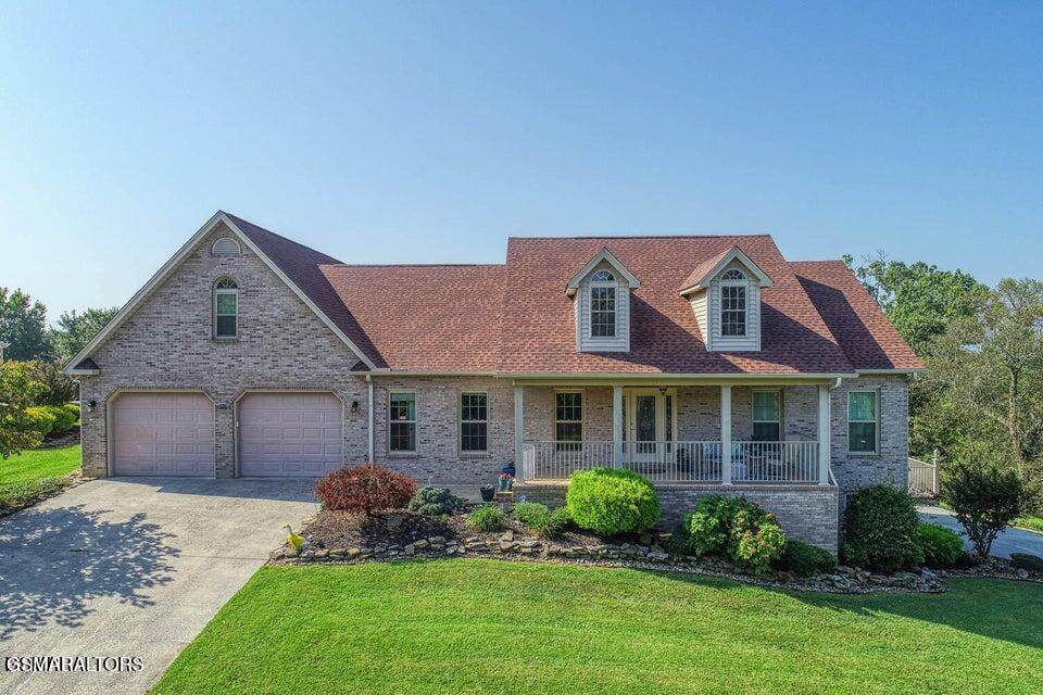 849 Pinnacle Drive - Photo 1