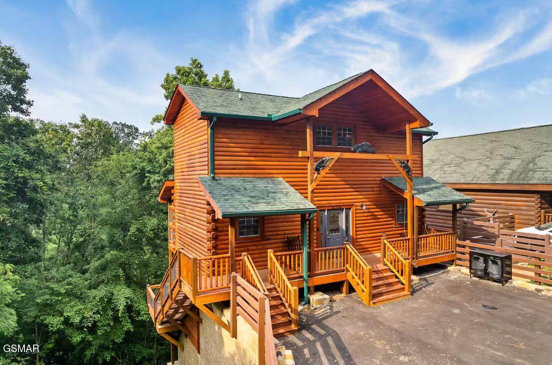 634 Stockton Drive - Photo 1