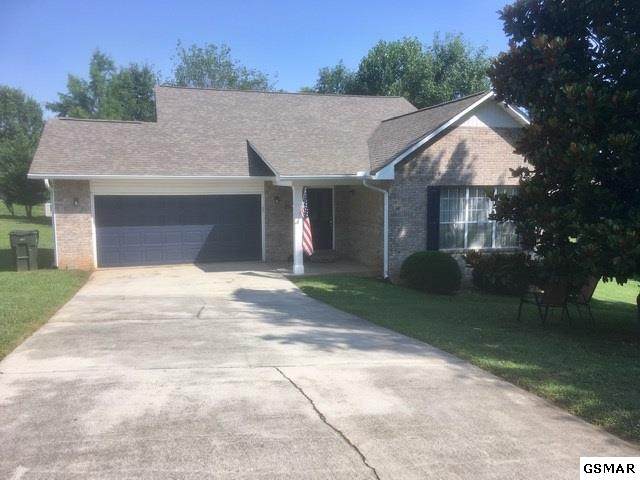 1740 Meadow Ridge Cir - Photo 1