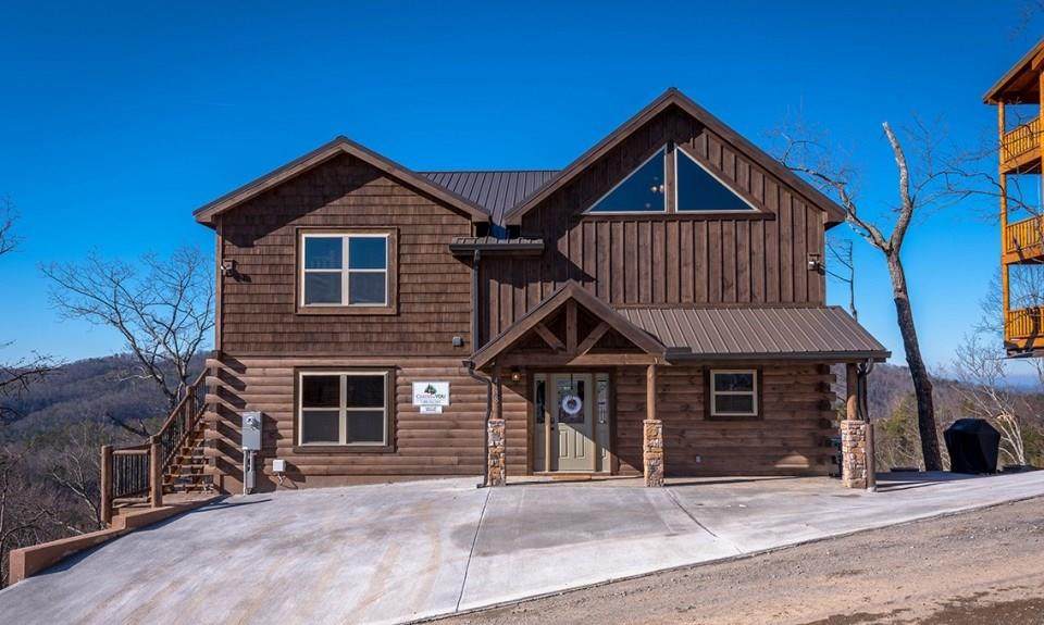 4138 Sherwood Heights Way - Photo 1