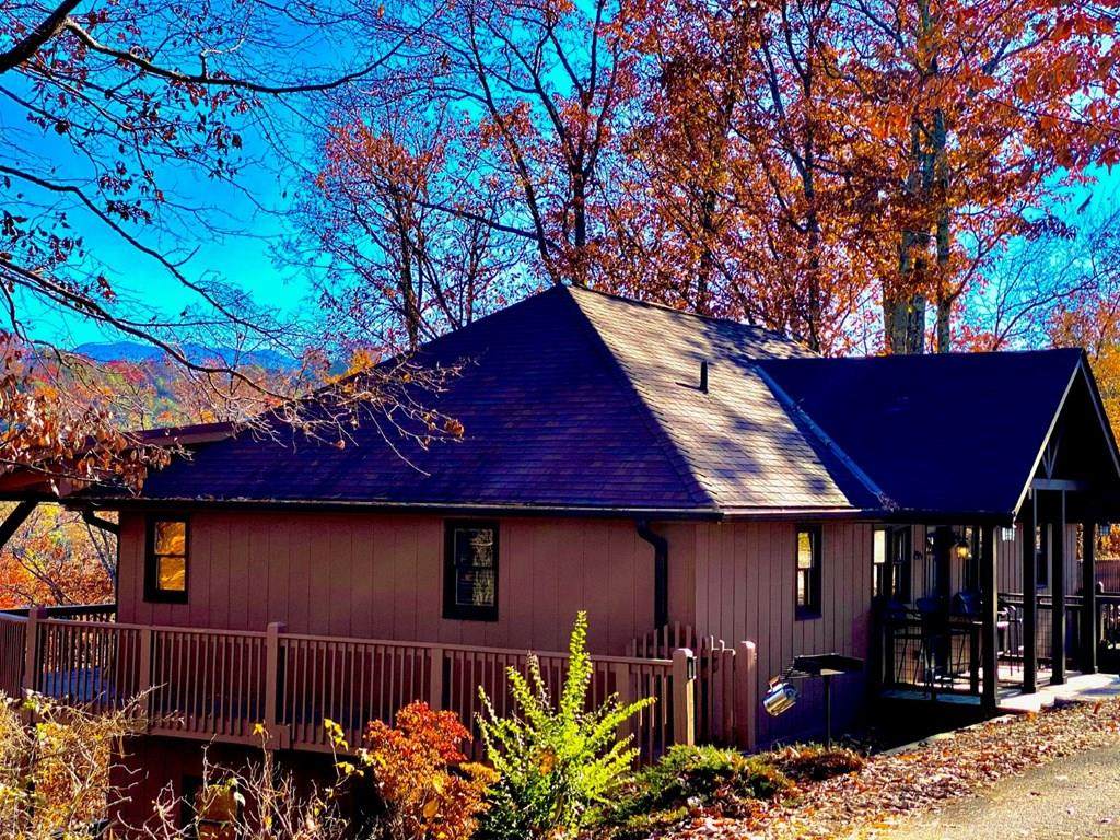 2319 Panther Way - Photo 1
