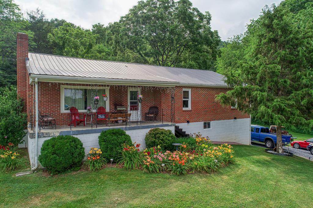 611 Knob Park Rd - Photo 1