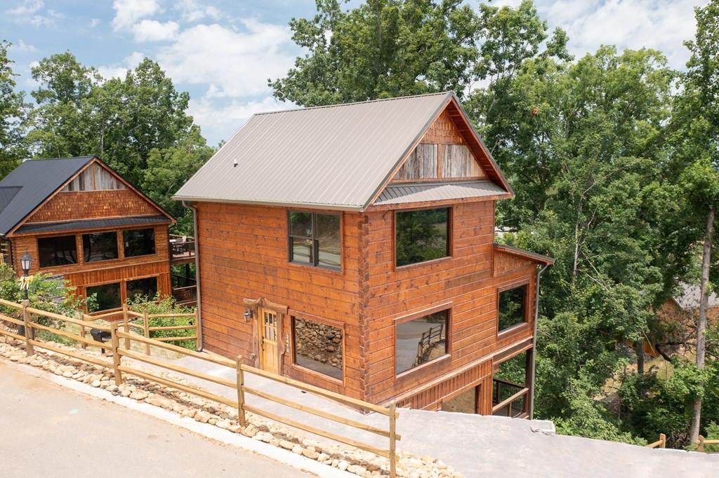 2412 Hawks Nest Way - Photo 1