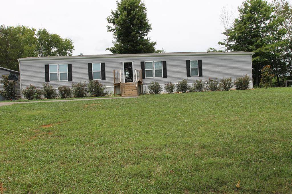 1540 Boyds Creek Hwy - Photo 1