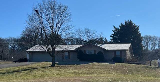 1037 Bradley Ct - Photo 1