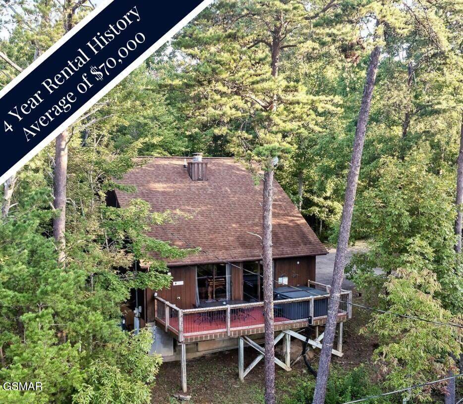 2304 Summer Lane - Photo 1