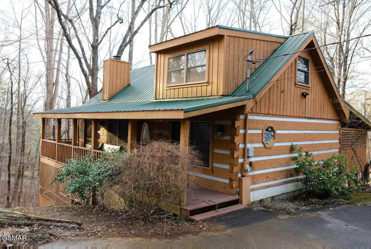 1655 Mountain View Road - Photo 1